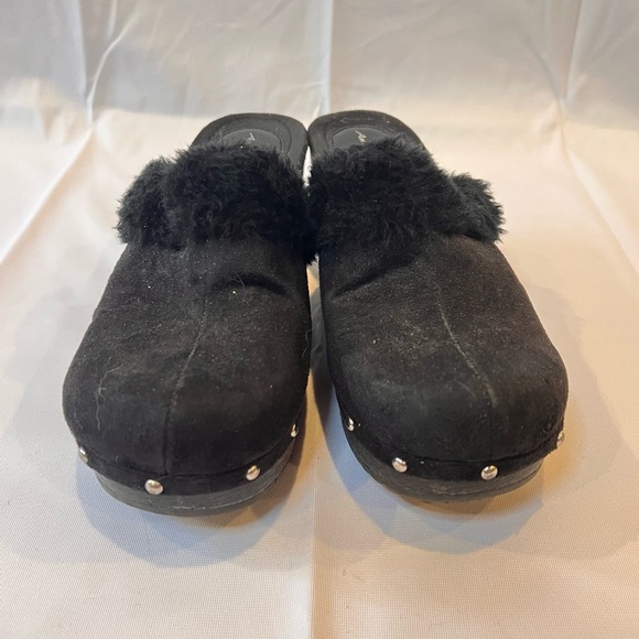VINTAGE | Rare Y2K American Eagle black suede faux fur clogs - Picture 2 of 9